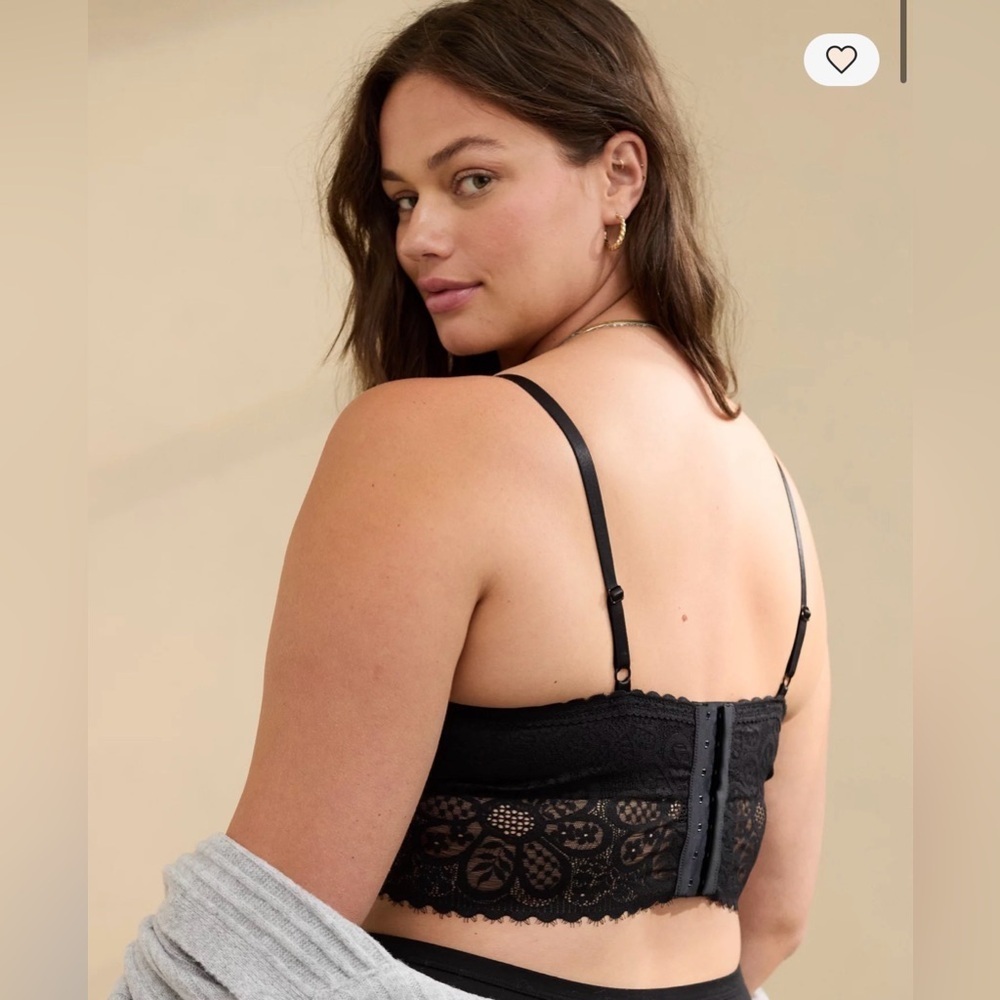 Aerie
Show Off Coquette Lace Unlined Bra - Picture 4 of 9